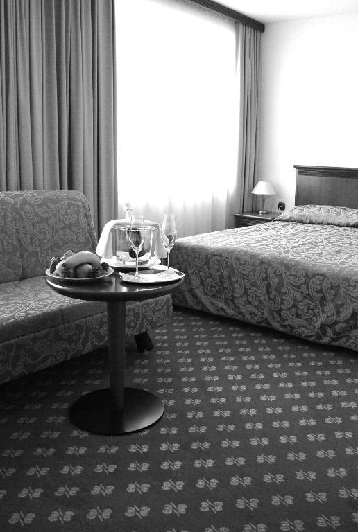 Zvezda Hotel 3*